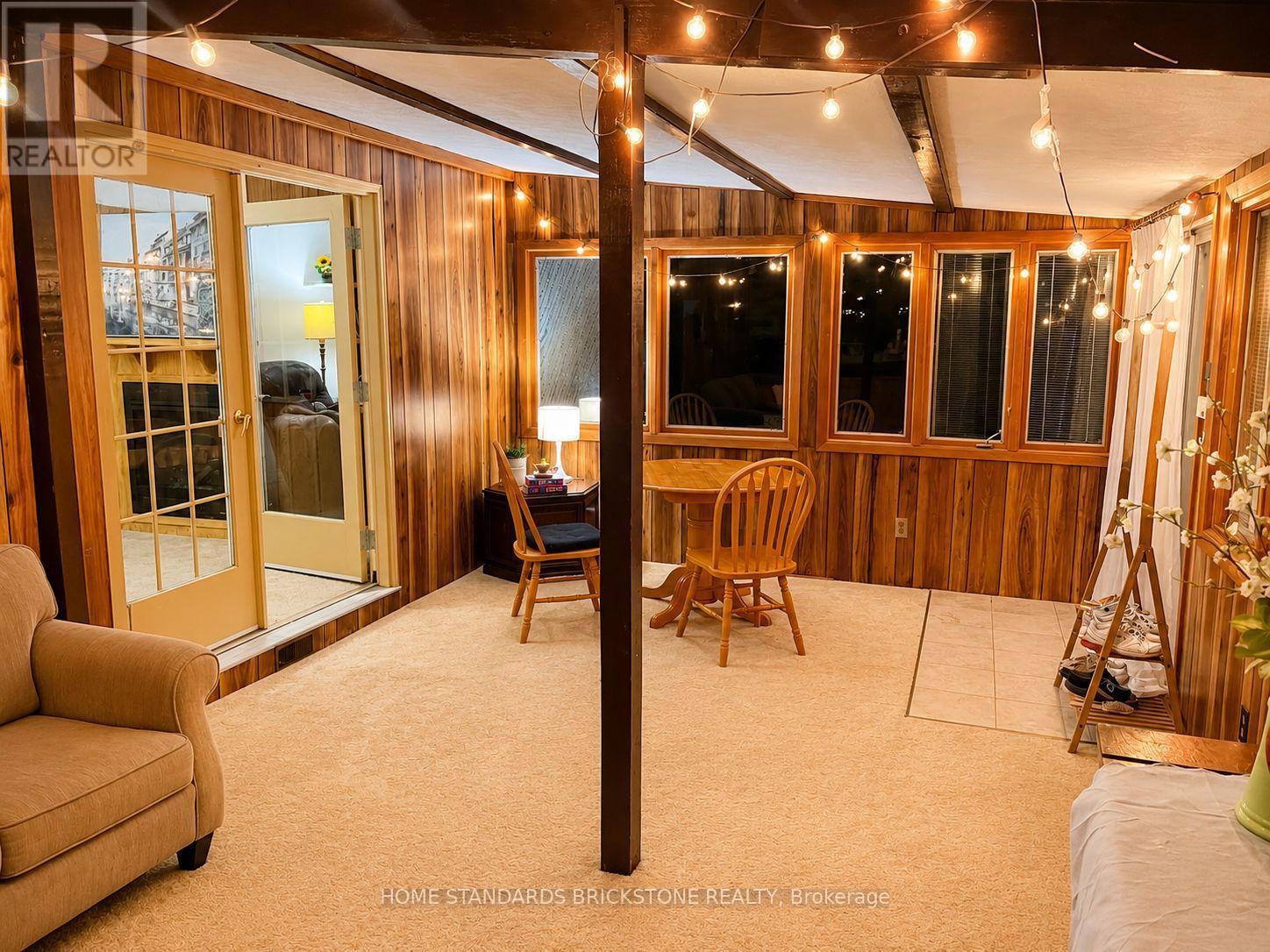5400 Cedar Street, Niagara Falls, ON - Indoor