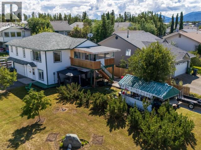 146 Falcon Drive, Whitehorse, YT - Outdoor