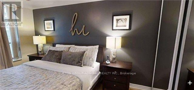 722 - 168 Simcoe Street, Toronto, ON - Indoor Photo Showing Bedroom