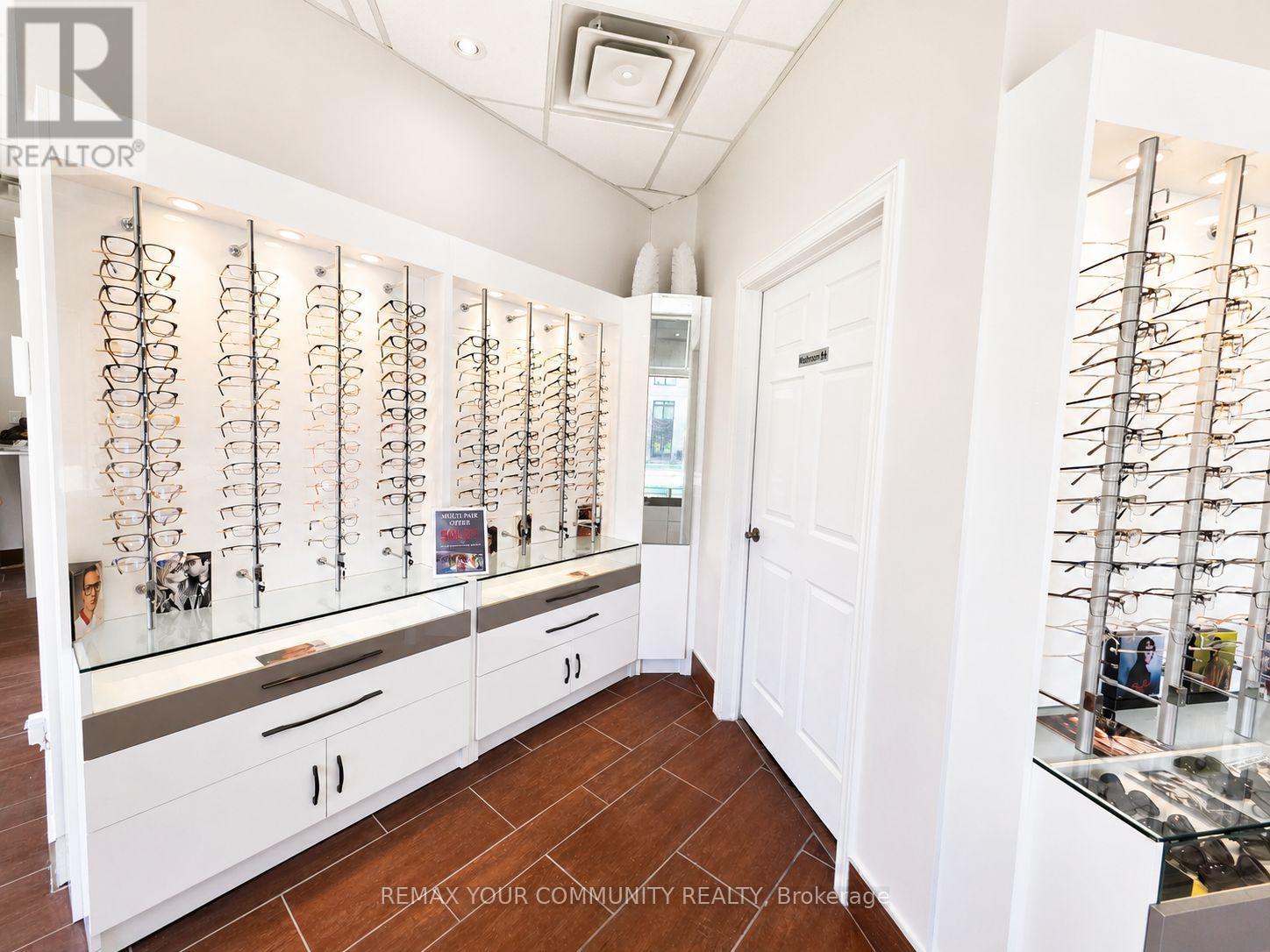 97A - 20 New Delhi Drive, Markham, ON