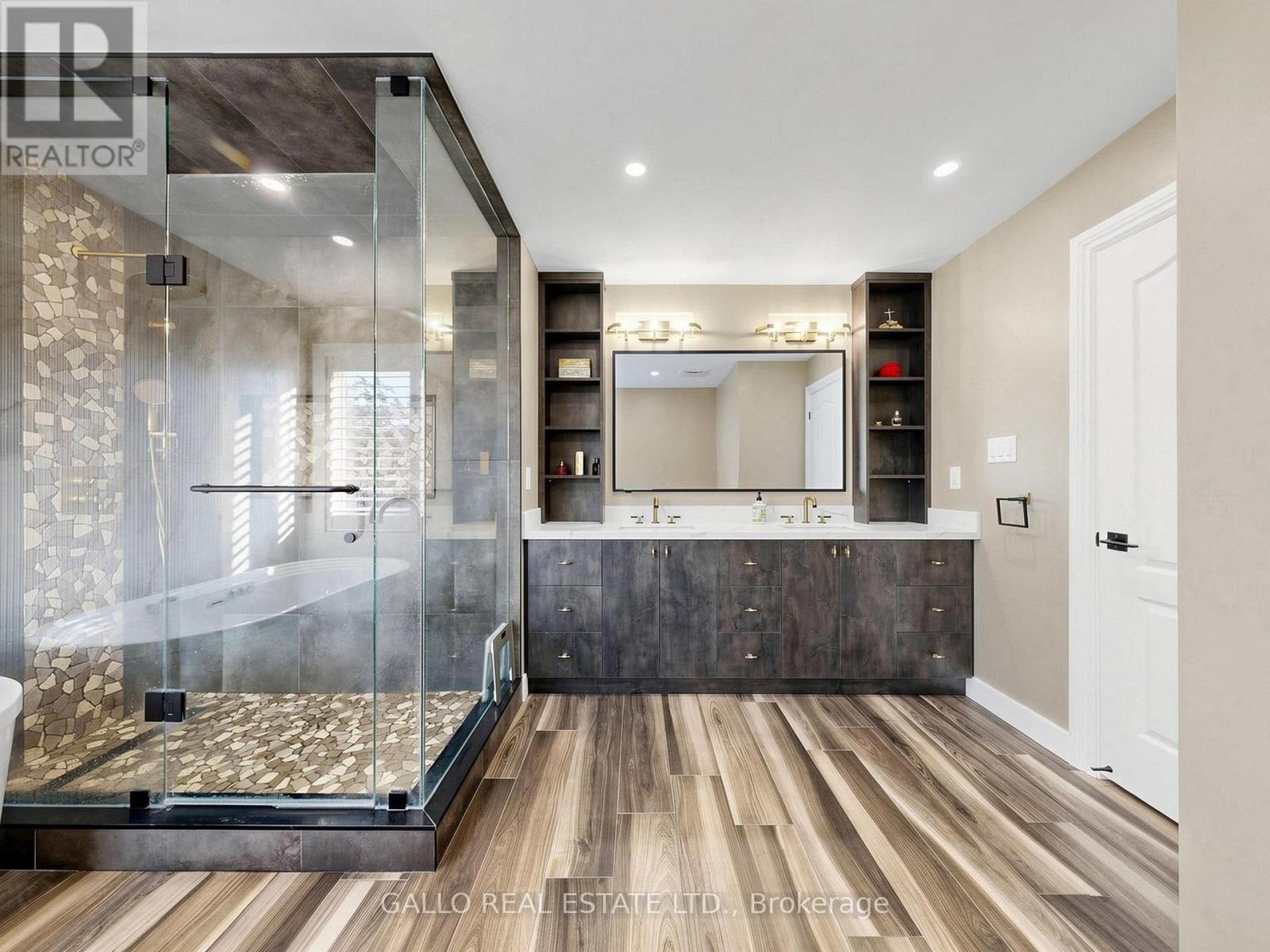 111 Pondmede Crescent, Whitchurch-Stouffville, ON - Indoor Photo Showing Other Room