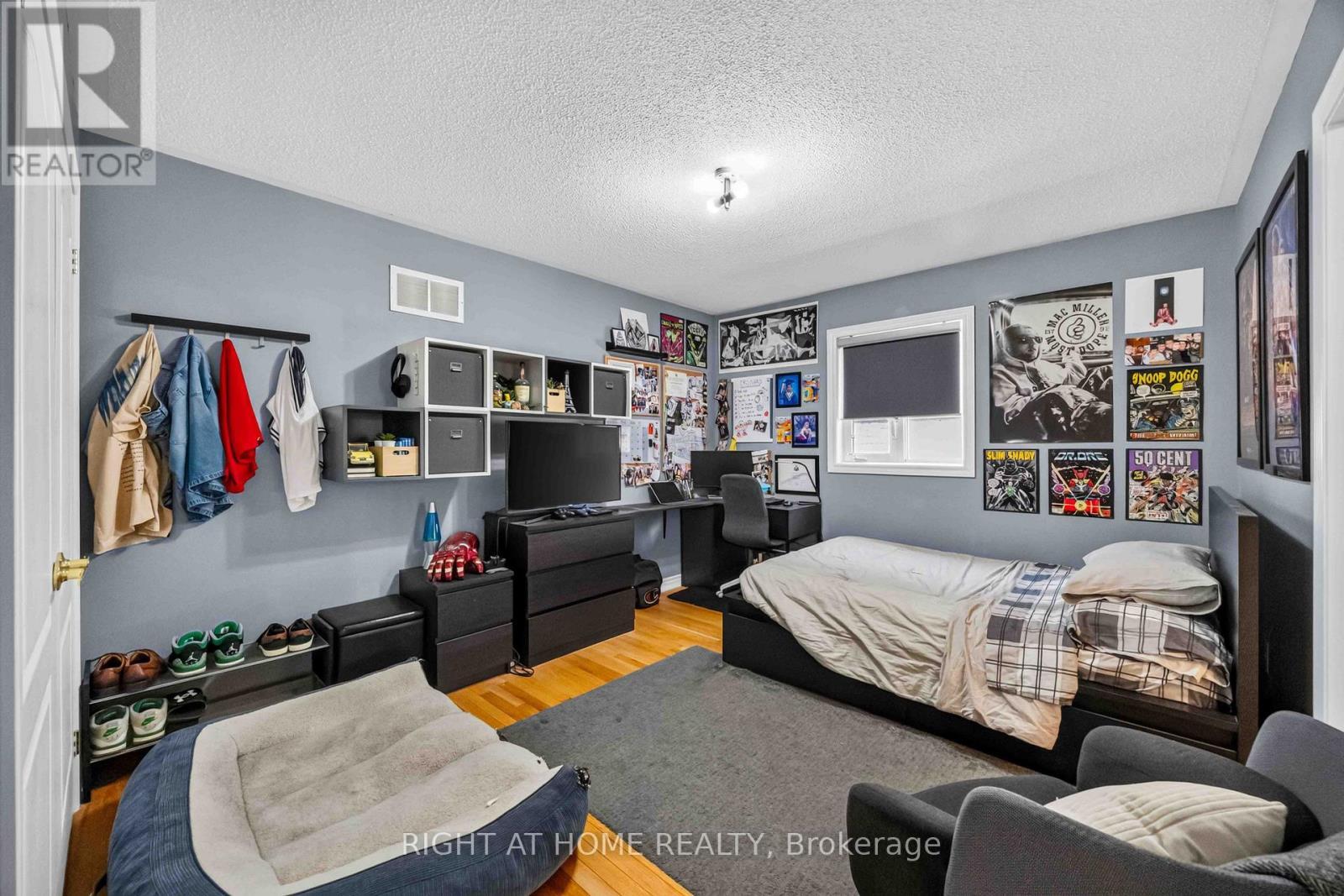 41 Foresta Drive, Vaughan, ON - Indoor Photo Showing Bedroom