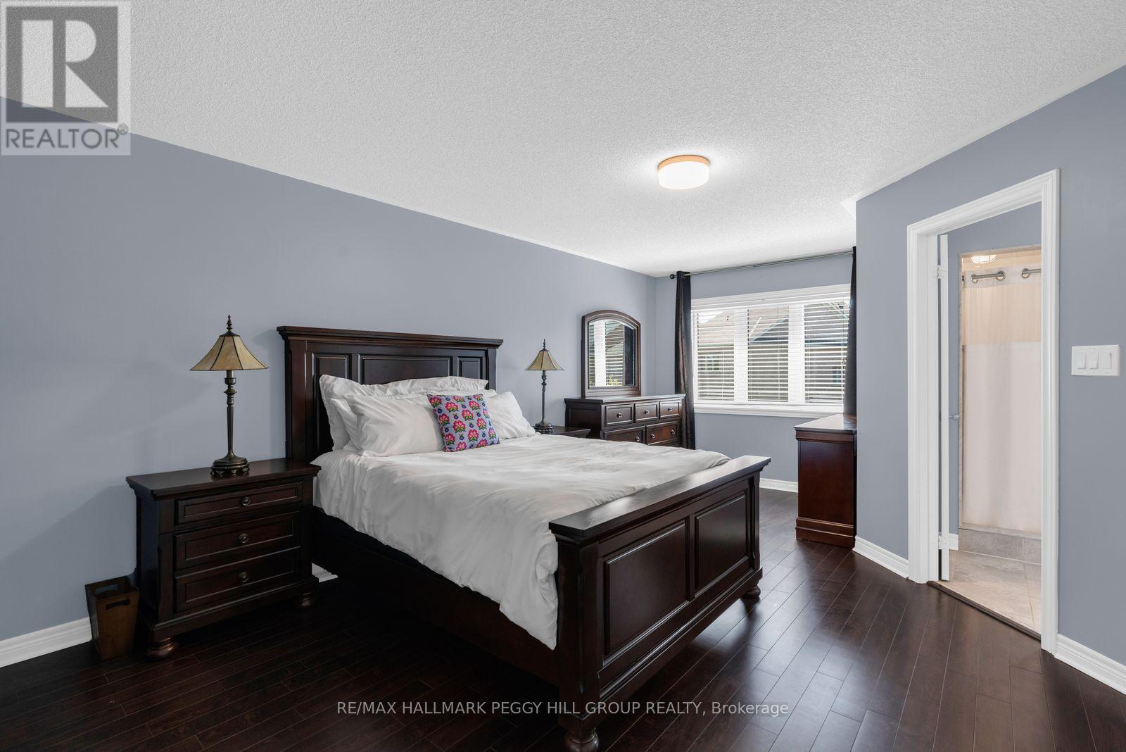 55 Forsyth Crescent, Barrie, ON - Indoor Photo Showing Bedroom