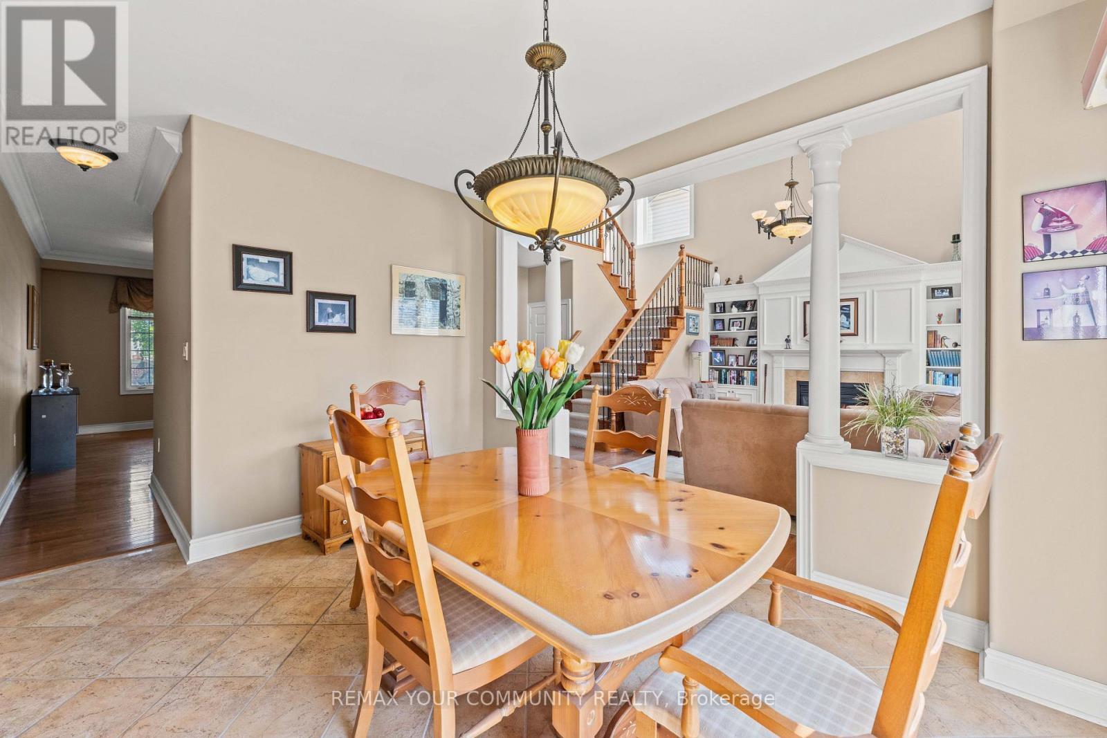 53 Brookwood Drive, Barrie, ON - Indoor Photo Showing Dining Room