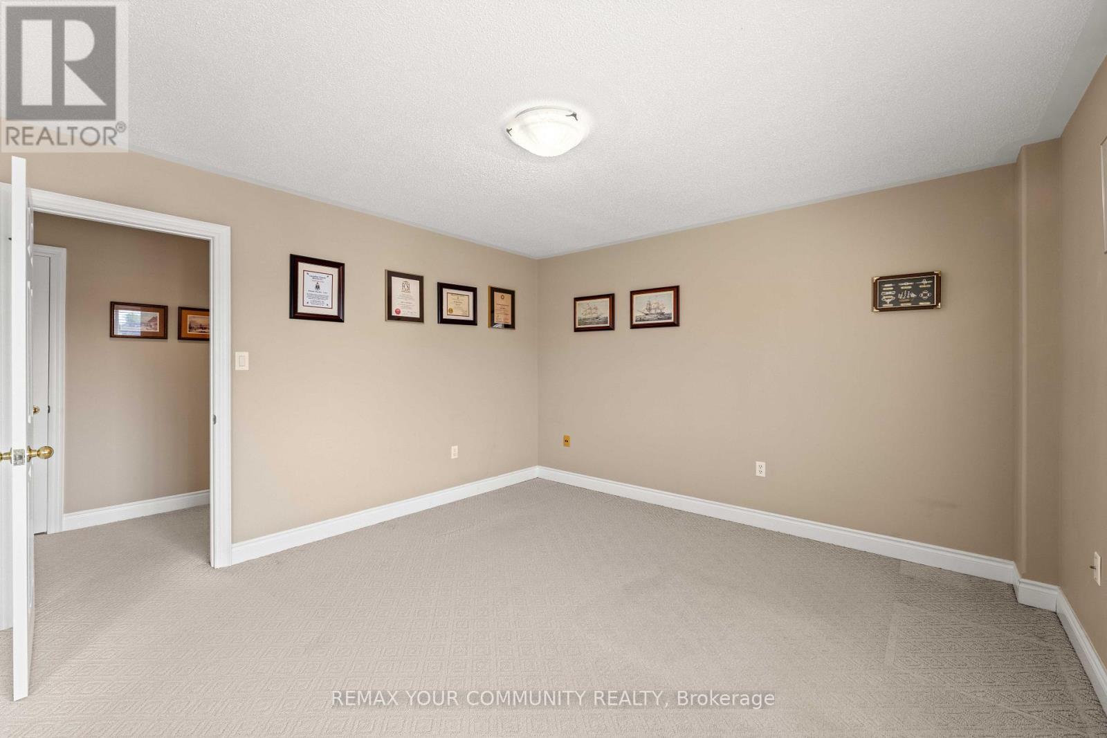 53 Brookwood Drive, Barrie, ON - Indoor Photo Showing Other Room