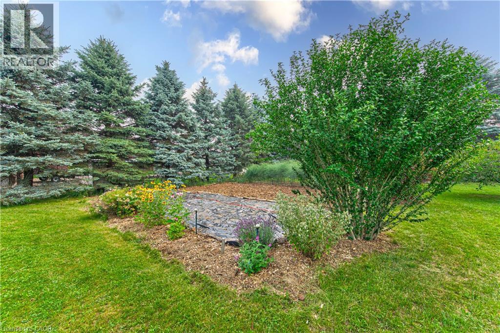 40 Peter Street, Scotland, ON - Outdoor