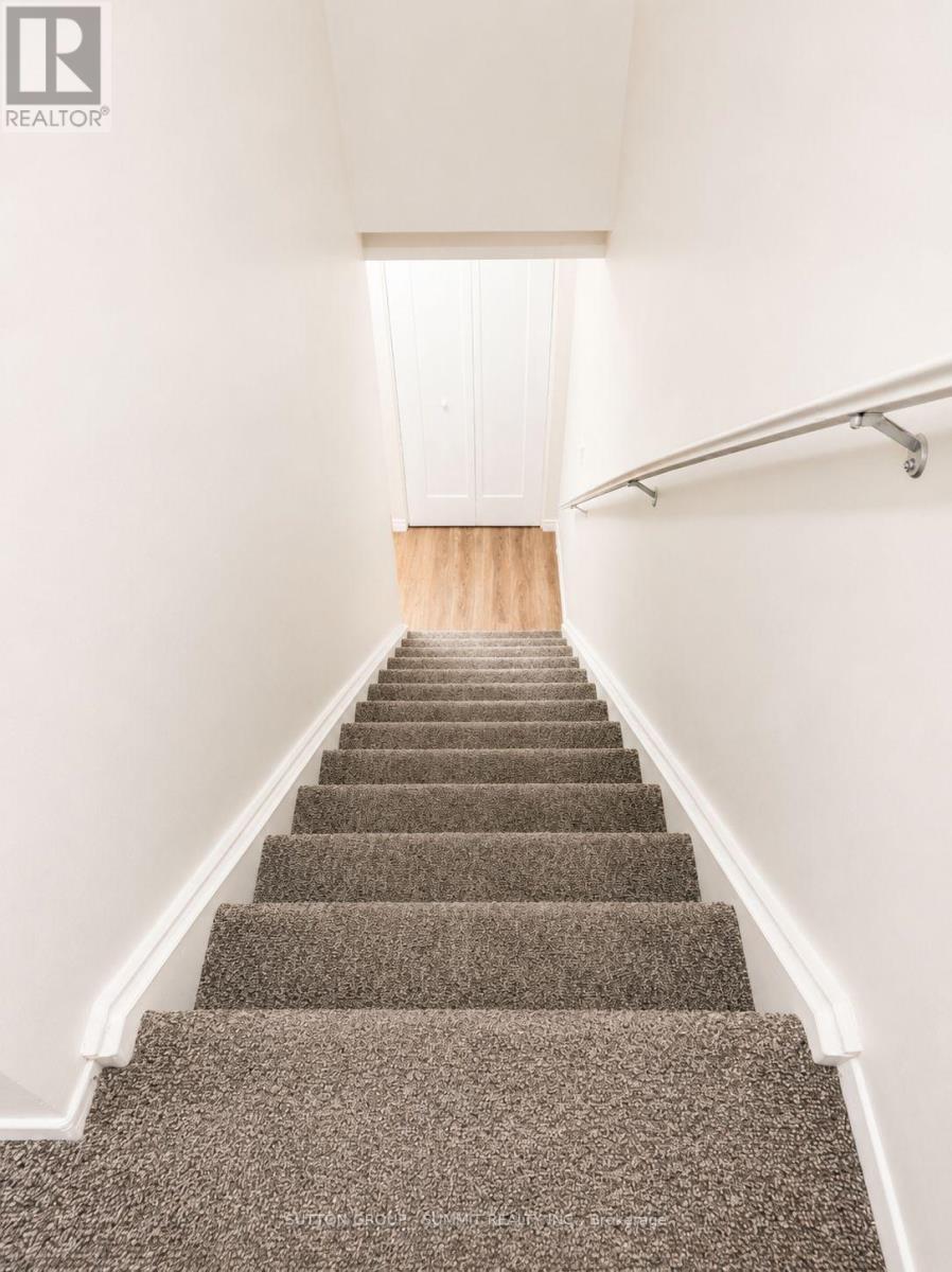 433A Dunvegan Drive, Waterloo, ON - Indoor Photo Showing Other Room