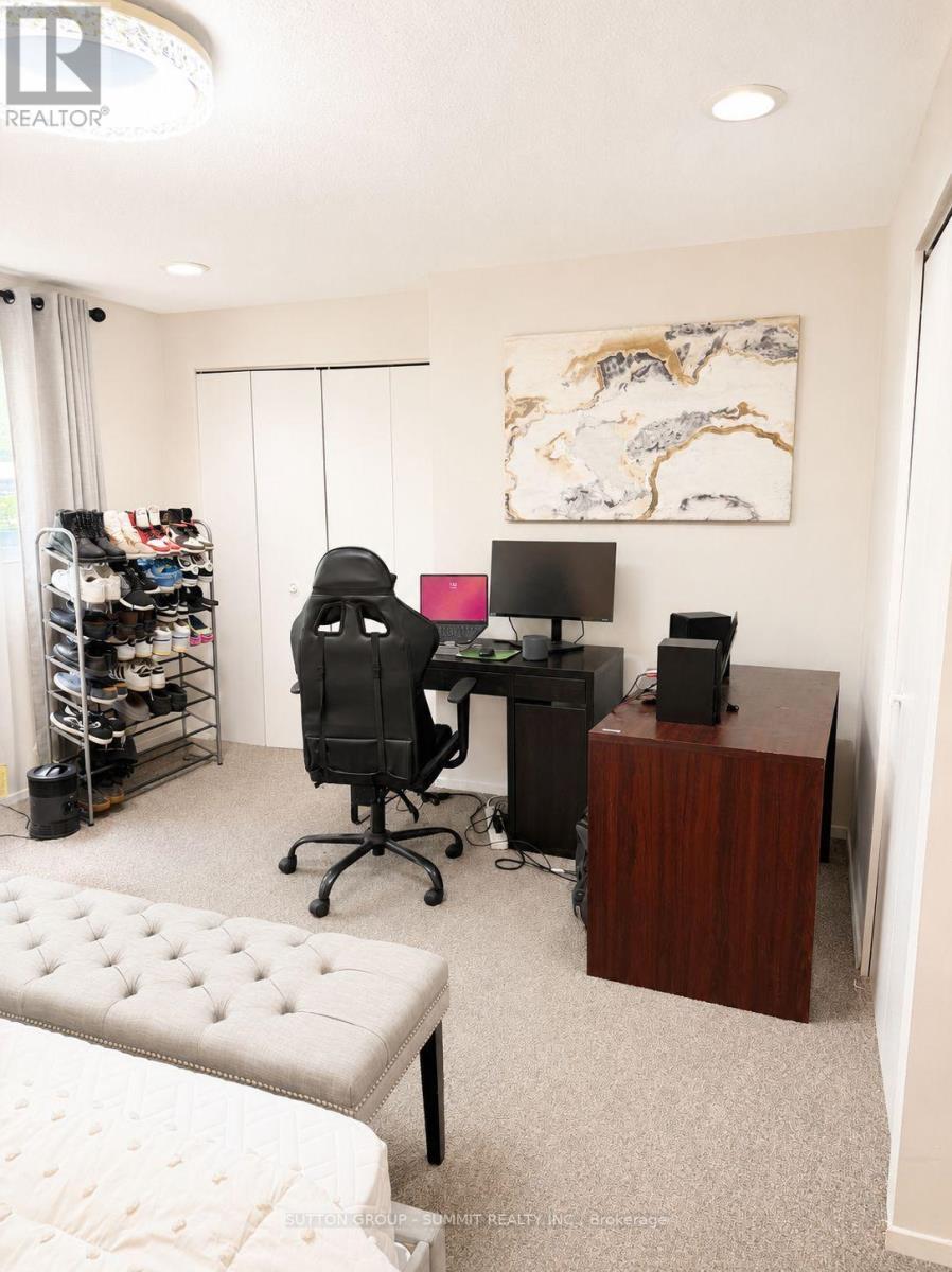 433A Dunvegan Drive, Waterloo, ON - Indoor Photo Showing Office