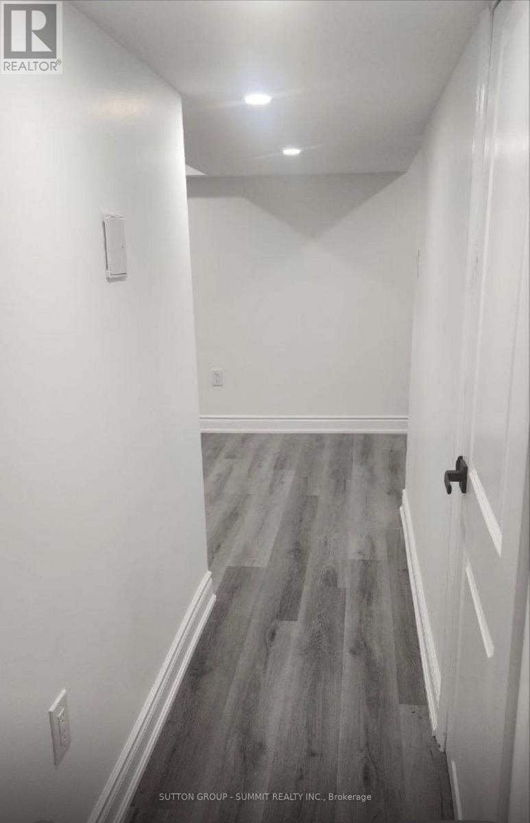 433A Dunvegan Drive, Waterloo, ON - Indoor Photo Showing Other Room
