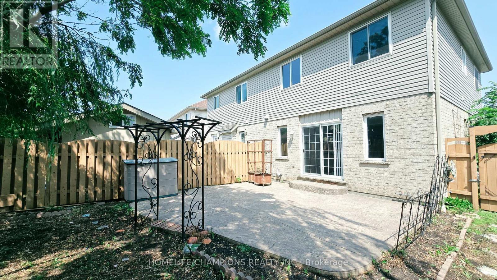 159 Snowdrop Crescent, Kitchener, ON - Outdoor