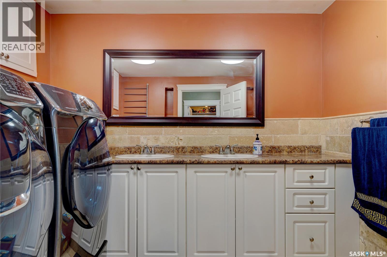 212 Prospect Street, Belle Plaine, SK - Indoor Photo Showing Other Room