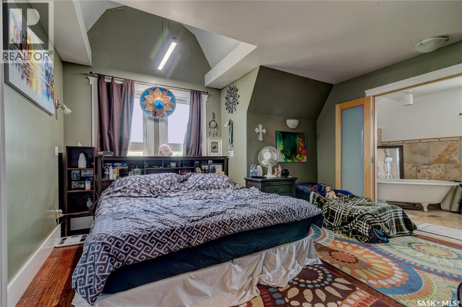 212 Prospect Street, Belle Plaine, SK - Indoor Photo Showing Bedroom