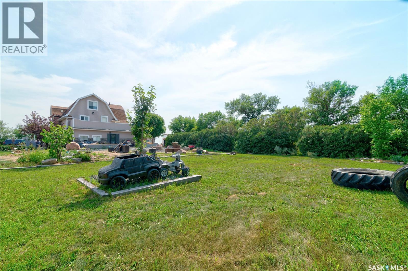 212 Prospect Street, Belle Plaine, SK - Outdoor