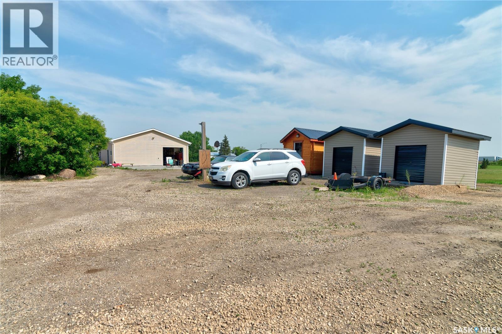 212 Prospect Street, Belle Plaine, SK - Outdoor