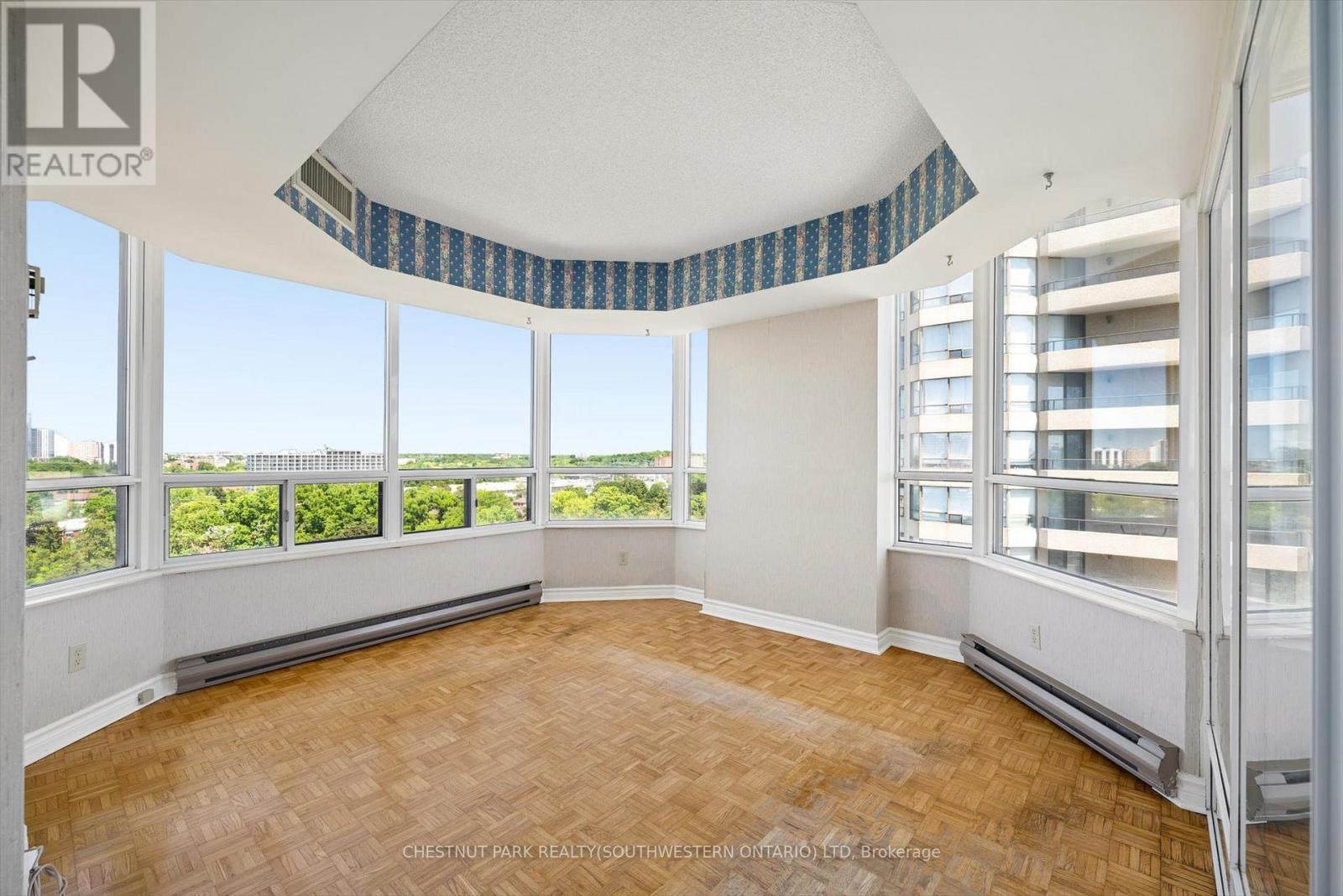 1101 - 4 Willow Street, Waterloo, ON - Indoor Photo Showing Other Room