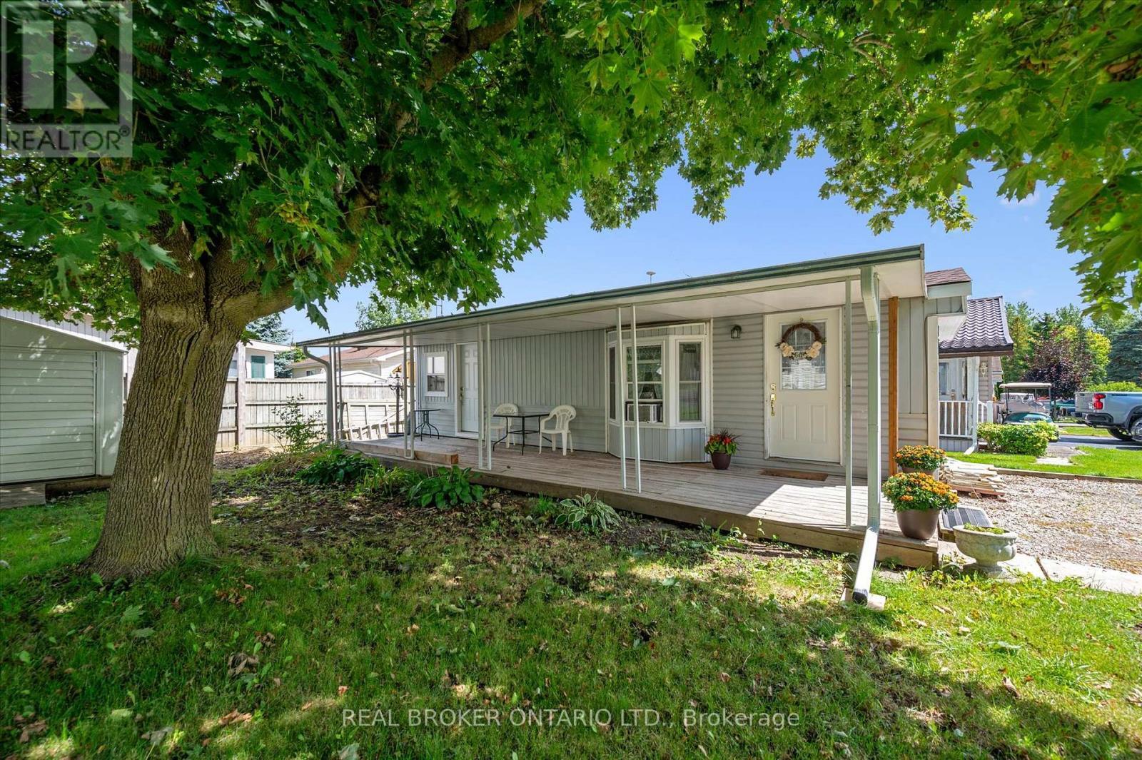 445 Pine Pass, Centre Wellington, ON - Outdoor With Deck Patio Veranda