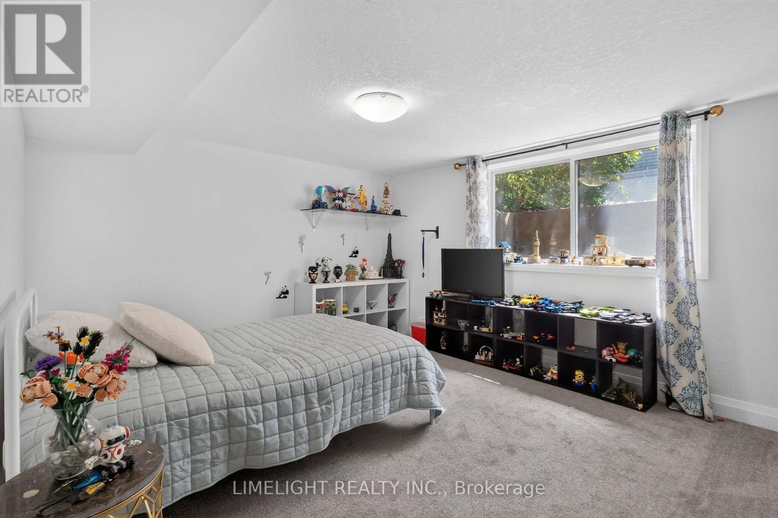 836 Manchester Road, London North (North L), ON - Indoor Photo Showing Bedroom