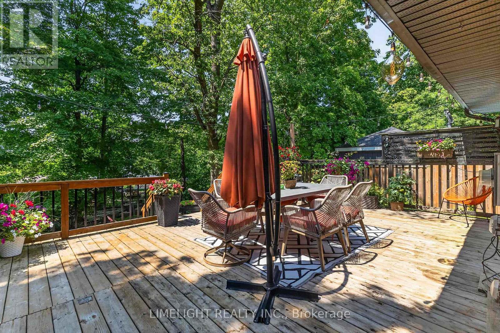 836 Manchester Road, London North (North L), ON - Outdoor With Deck Patio Veranda