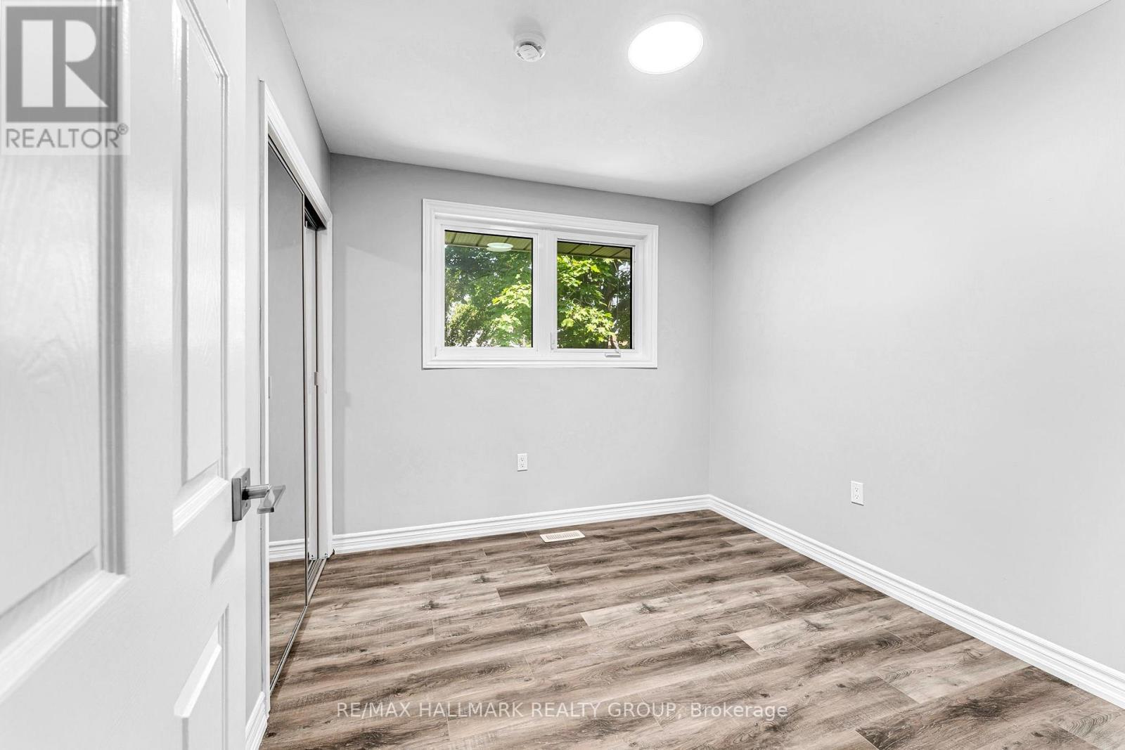 75 Briscoe Street, Loyalist (Amherstview), ON - Indoor Photo Showing Other Room
