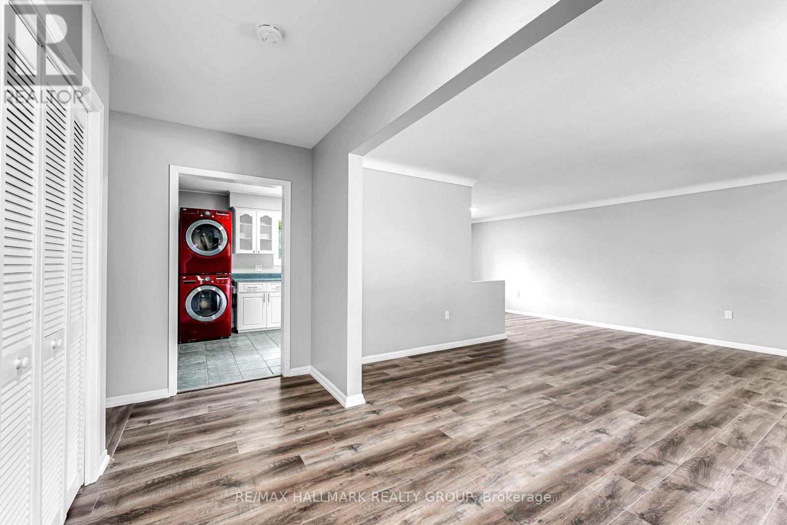 75 Briscoe Street, Loyalist (Amherstview), ON - Indoor Photo Showing Other Room