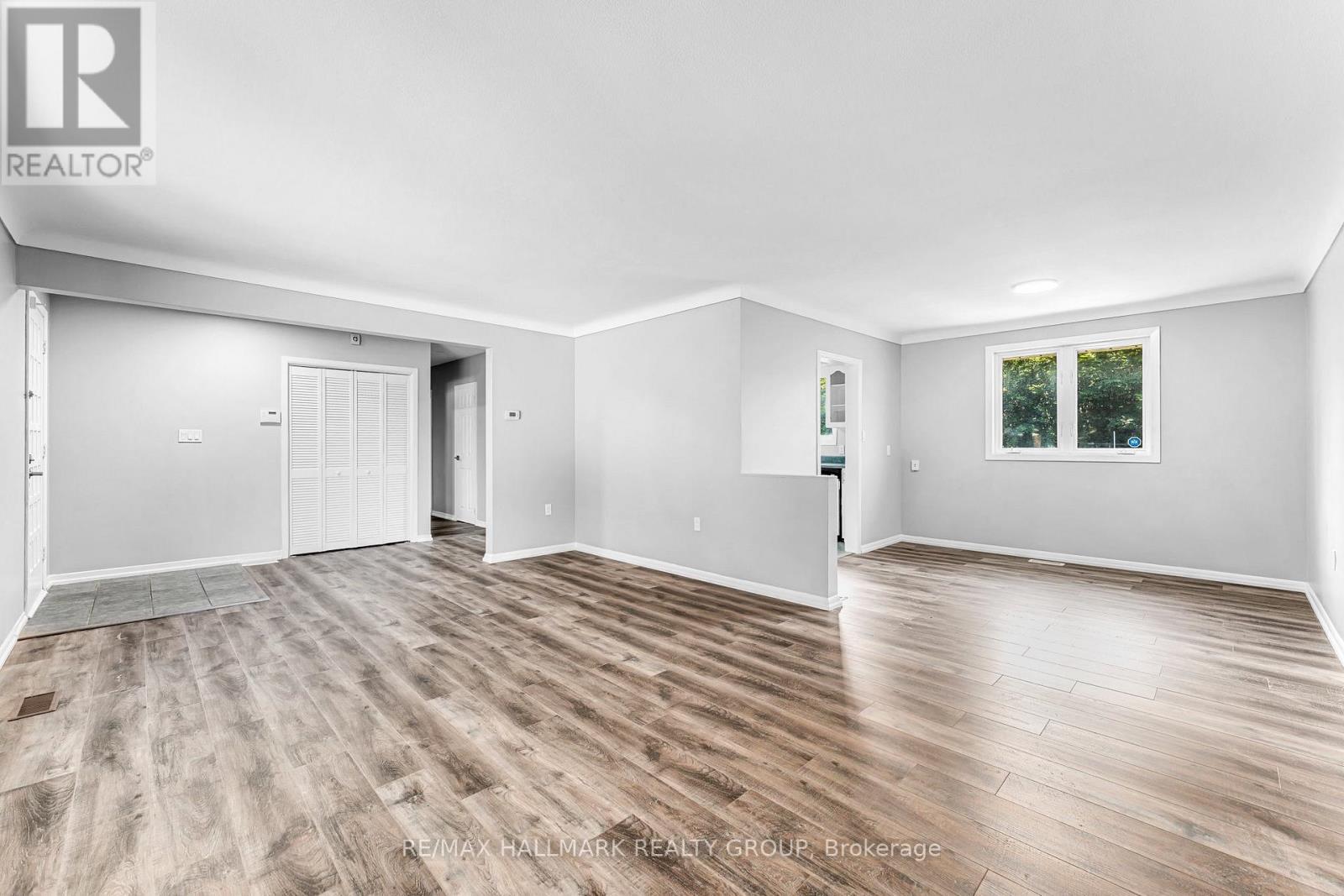 75 Briscoe Street, Loyalist (Amherstview), ON - Indoor Photo Showing Other Room