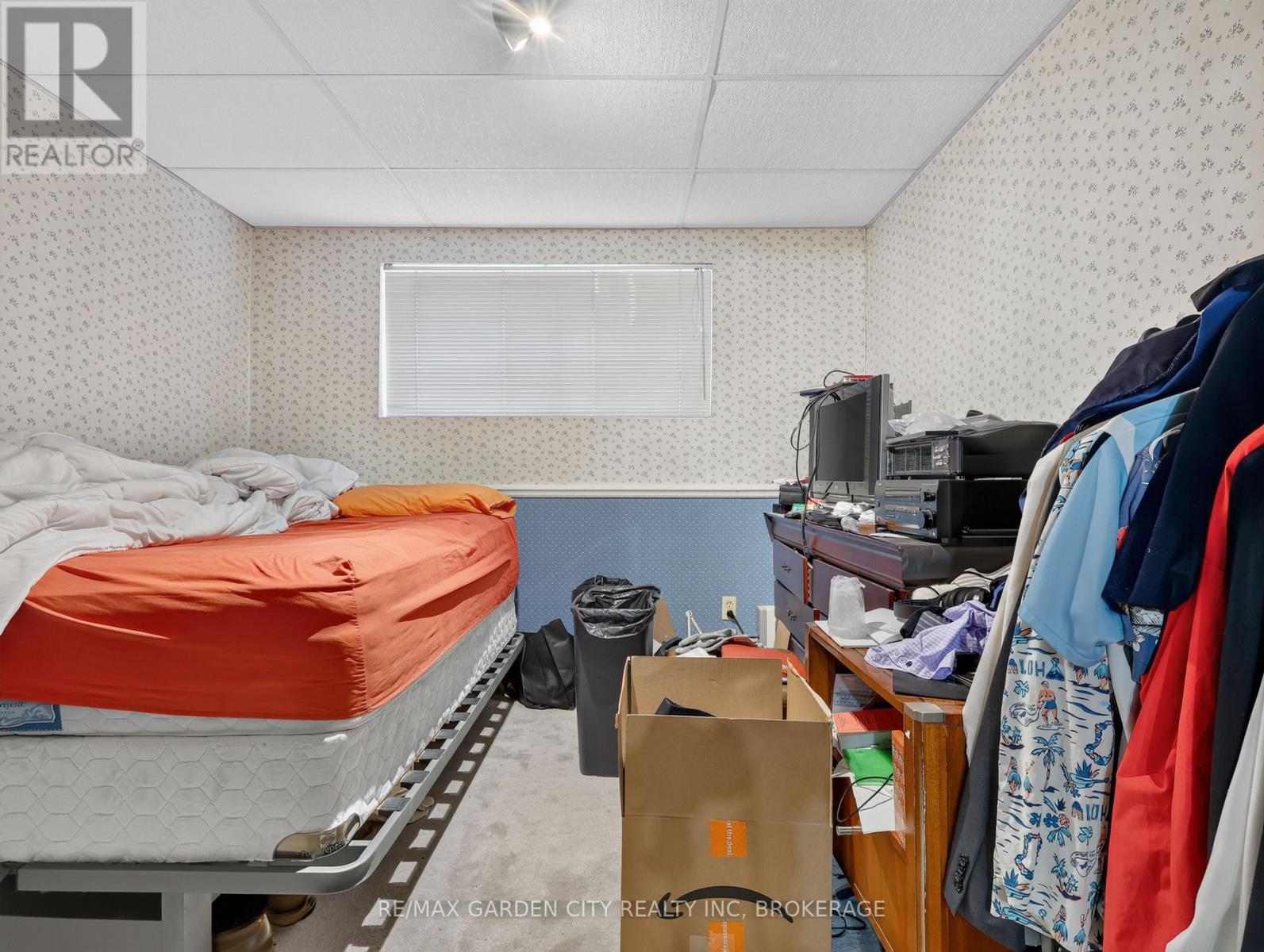 19 Black Knight Road, St. Catharines (Lakeport), ON - Indoor