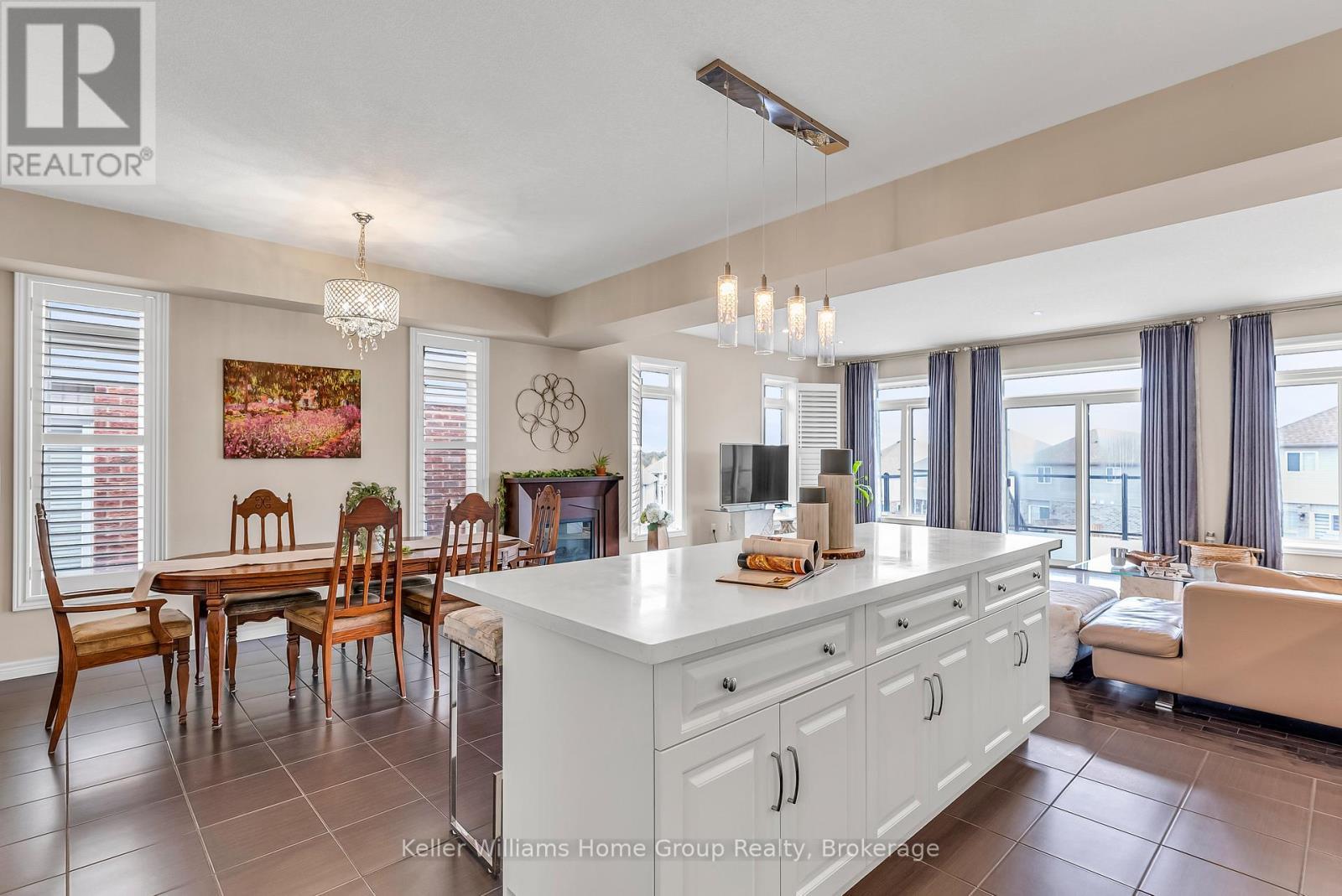 17 Dudley Drive, Guelph (Kortright East), ON - Indoor