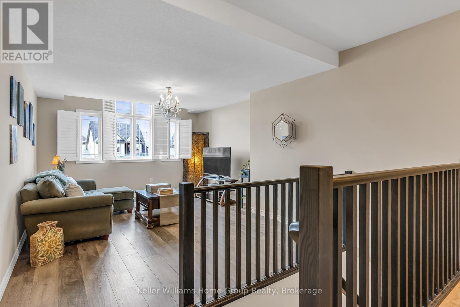17 Dudley Drive, Guelph (Kortright East), ON - Indoor Photo Showing Other Room