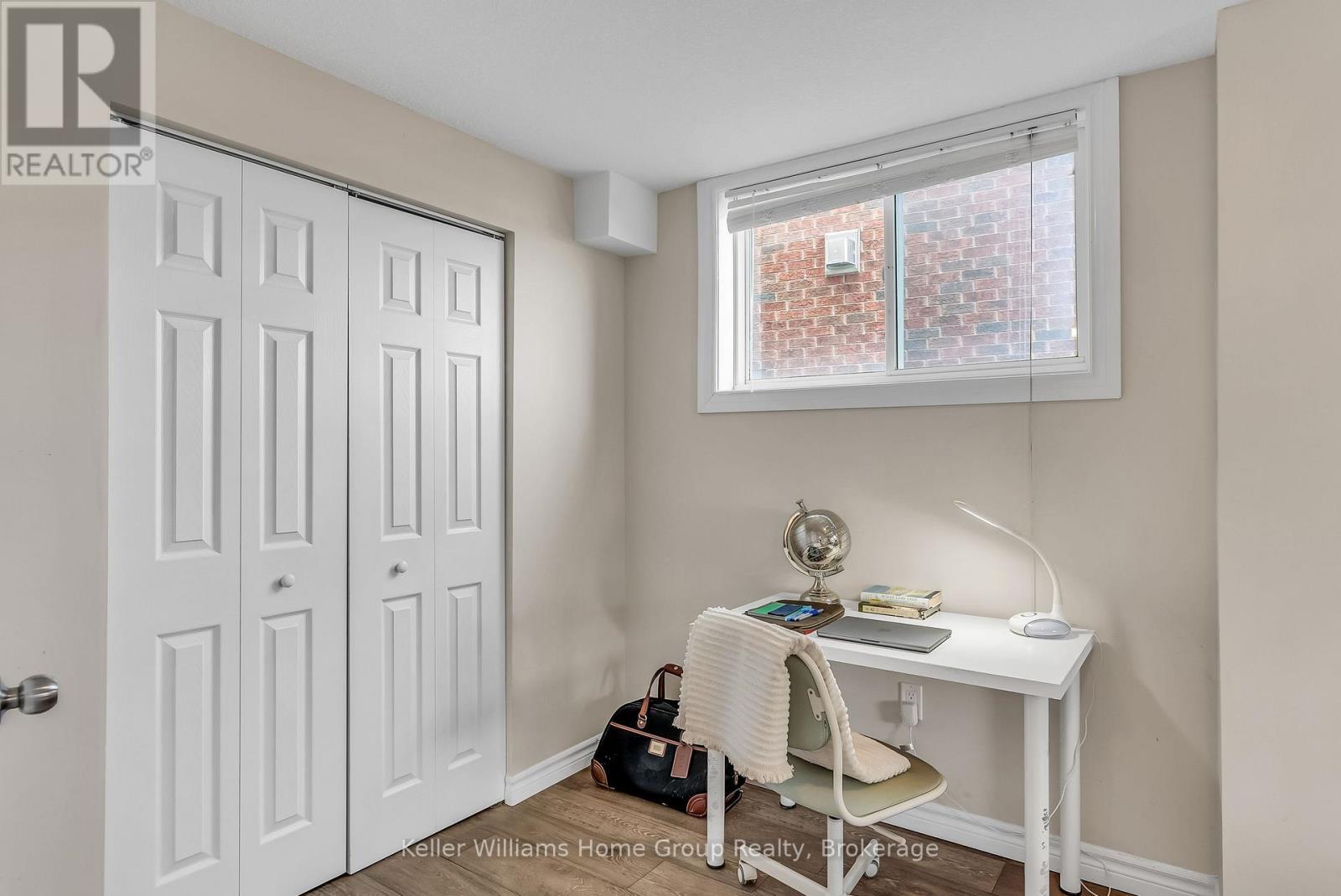 17 Dudley Drive, Guelph (Kortright East), ON - Indoor Photo Showing Office