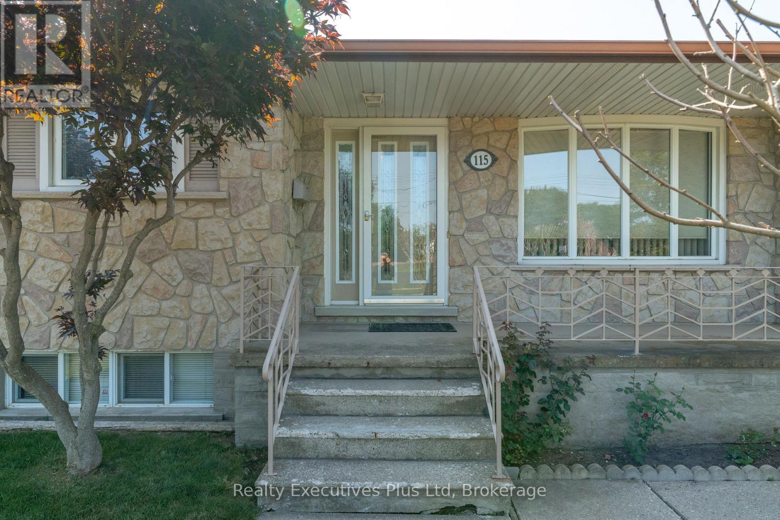 115 Cassino Avenue, Guelph (Grange Road), ON - Outdoor