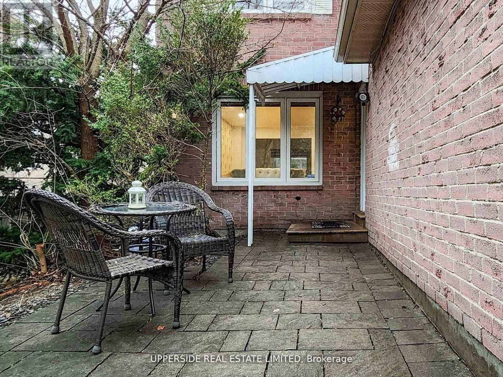 64 Colleen Street, Vaughan, ON - Outdoor