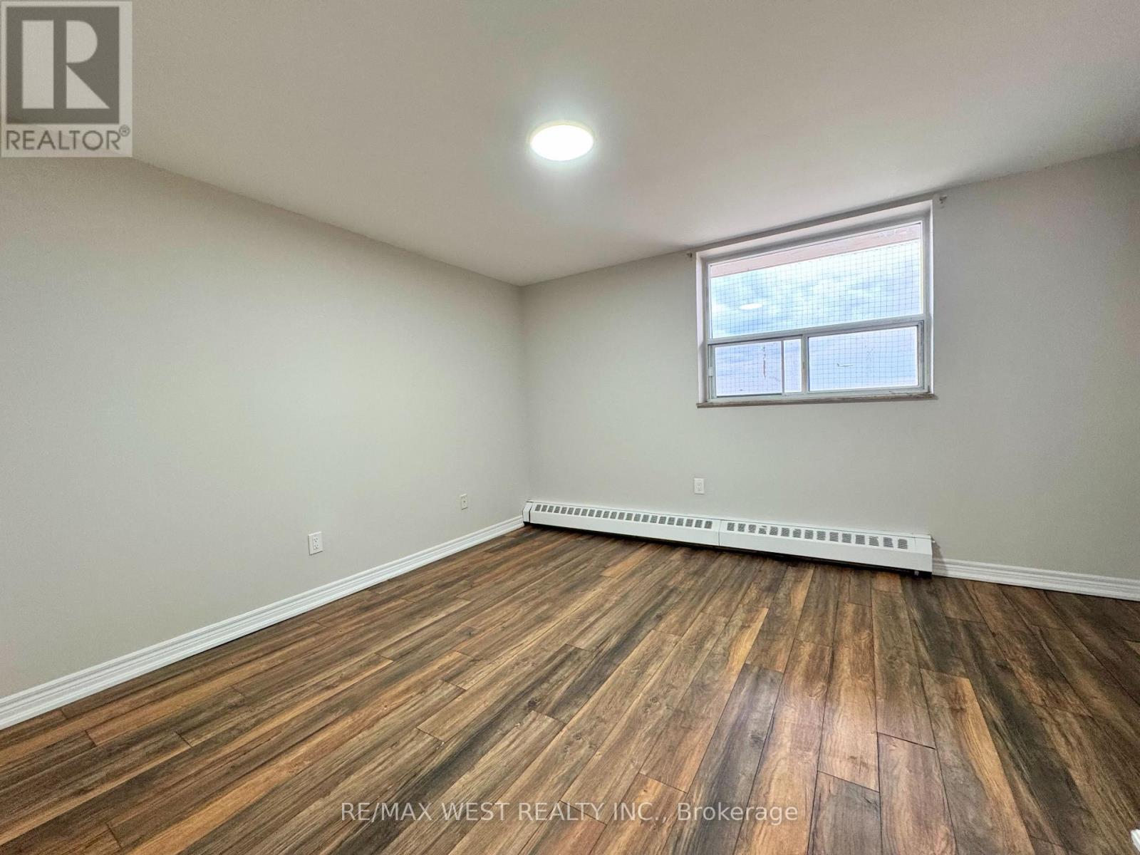 709 - 3533 Derry Road E, Mississauga, ON - Indoor Photo Showing Other Room