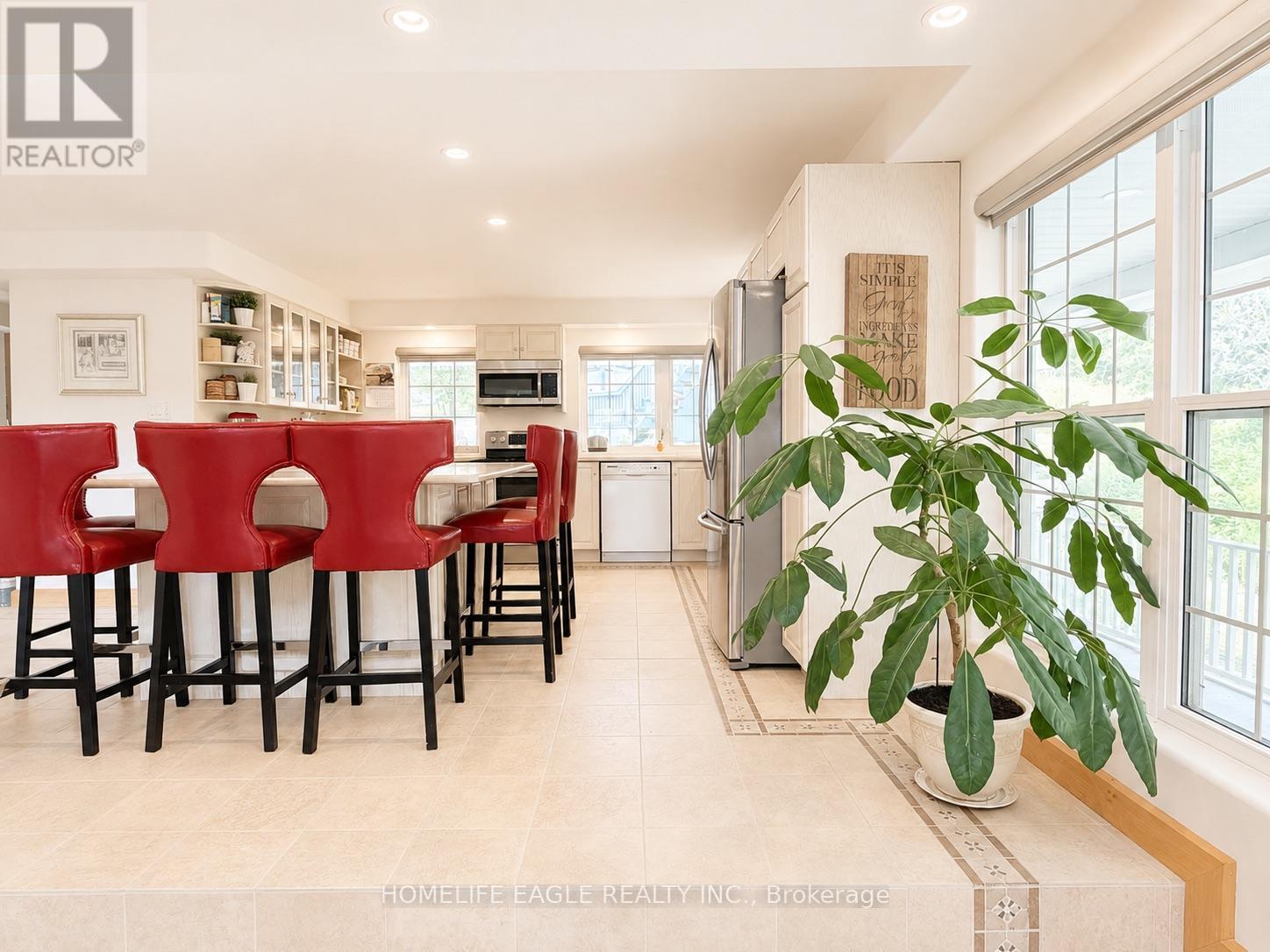 3 Northshore Drive, Parry Sound Remote Area, ON - Indoor Photo Showing Other Room