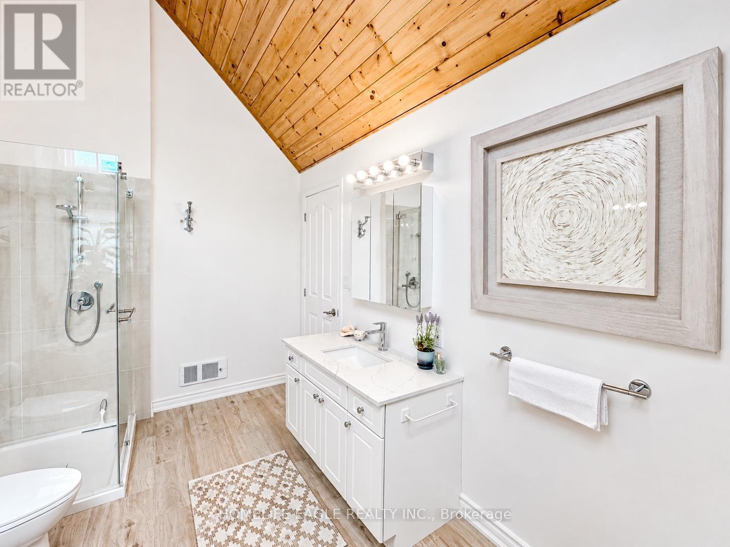 3 Northshore Drive, Parry Sound Remote Area, ON - Indoor Photo Showing Bathroom