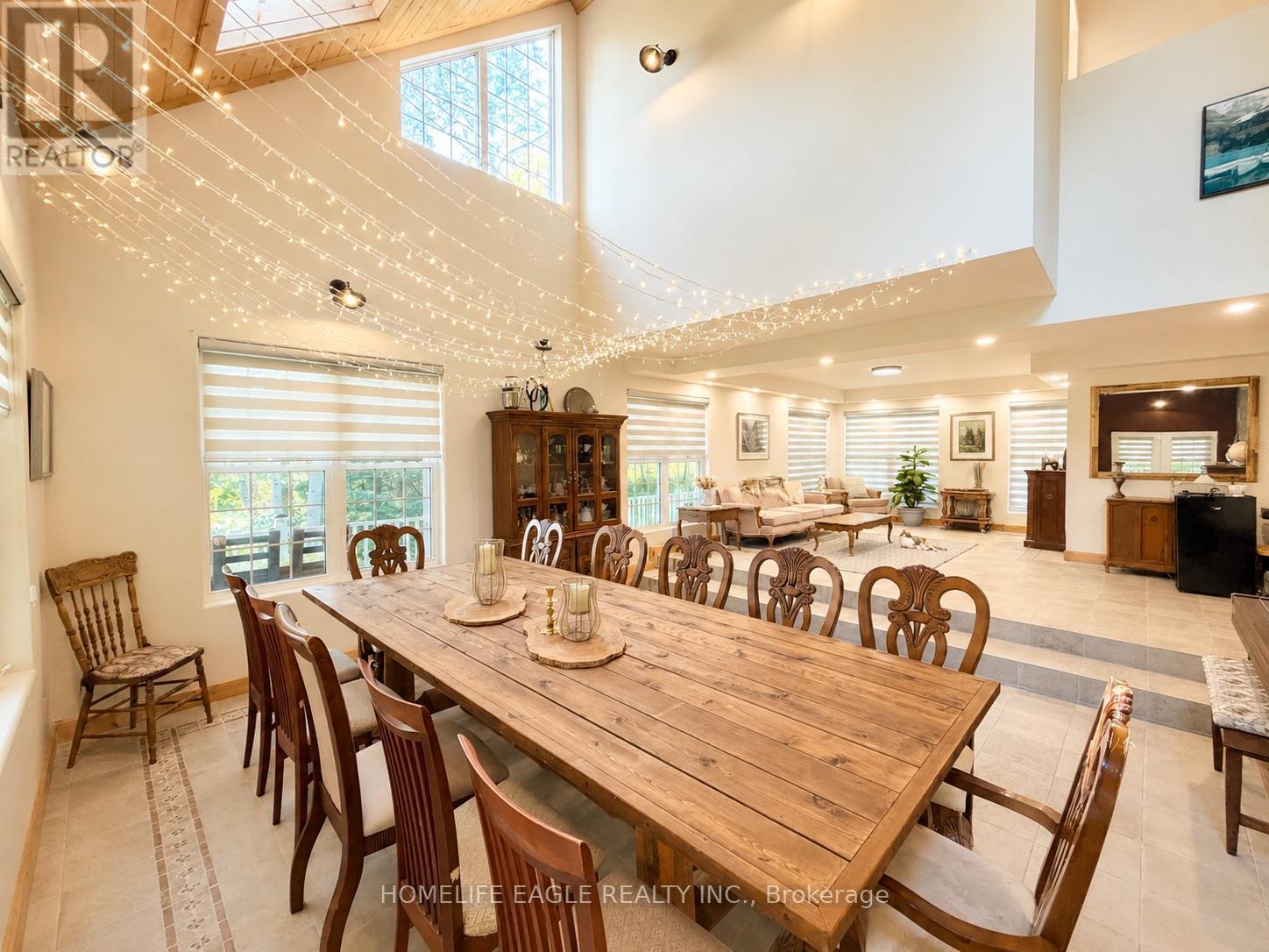 3 Northshore Drive, Parry Sound Remote Area, ON - Indoor Photo Showing Dining Room