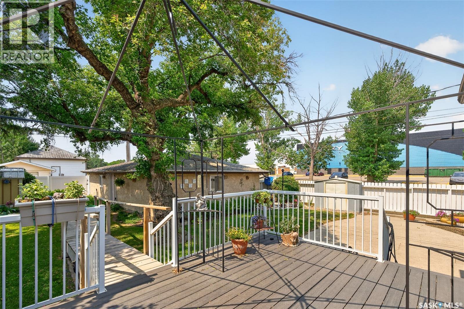 1188 2Nd Avenue Ne, Moose Jaw, SK - Outdoor With Deck Patio Veranda With Exterior