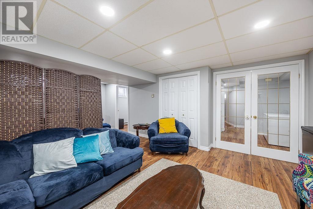 27 Plummer Ct, Sault Ste. Marie, ON - Indoor