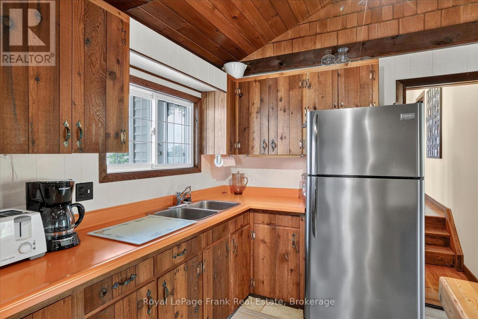 1550 Island 85 Stoney Lake, Douro-Dummer, ON - Indoor Photo Showing Kitchen With Double Sink