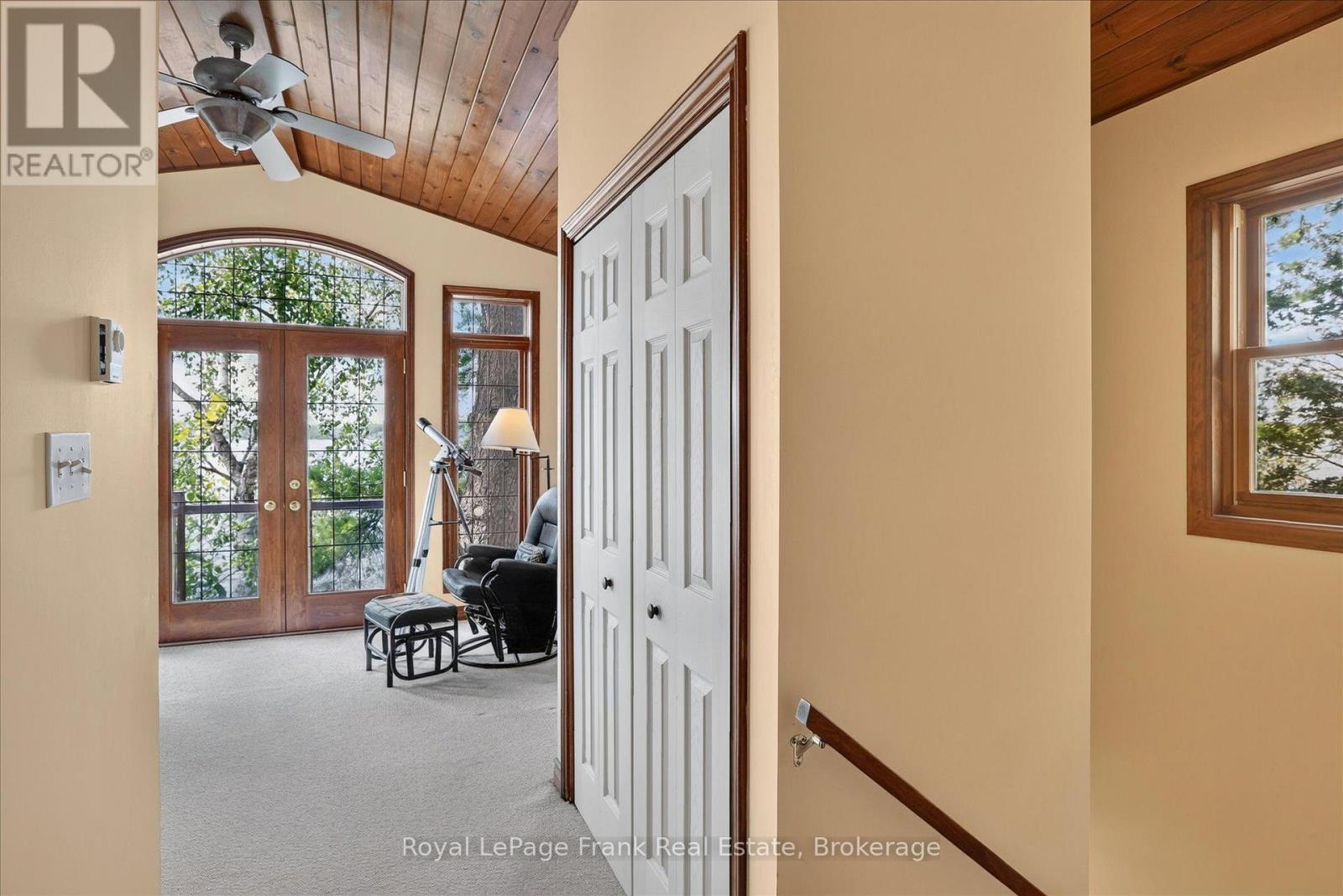 1550 Island 85 Stoney Lake, Douro-Dummer, ON - Indoor Photo Showing Other Room