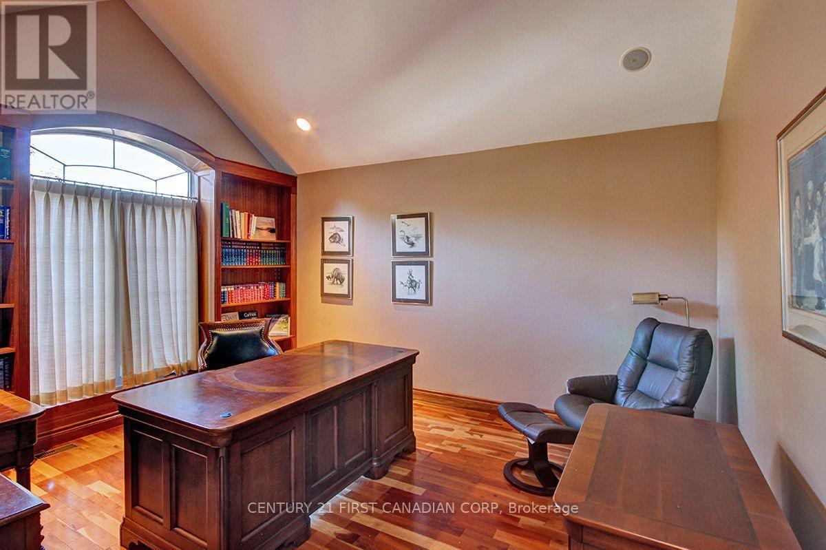 581 Plane Tree Drive, London North (North R), ON - Indoor