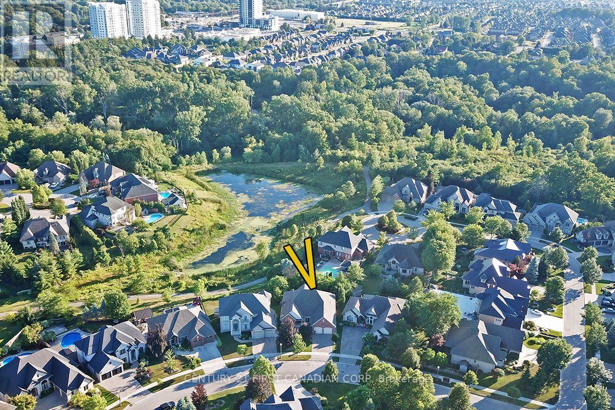 581 Plane Tree Drive, London North (North R), ON - Outdoor With View