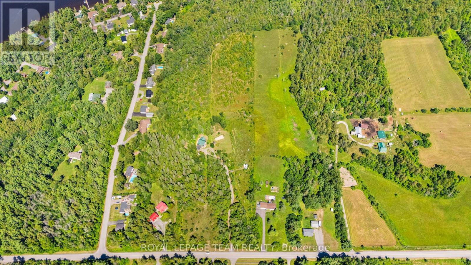 4984 Dunrobin Road, Ottawa, ON -