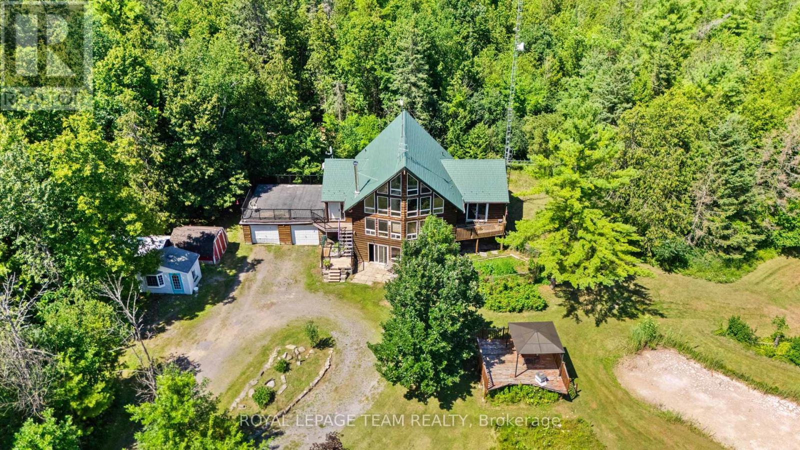 4984 Dunrobin Road, Ottawa, ON - Outdoor