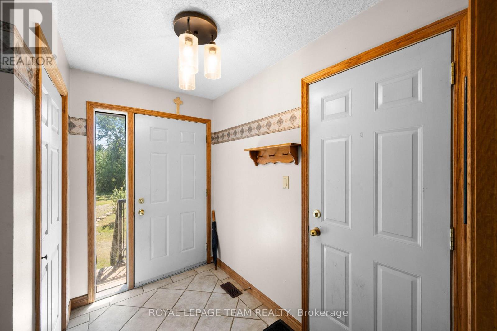 4984 Dunrobin Road, Ottawa, ON - Indoor Photo Showing Other Room