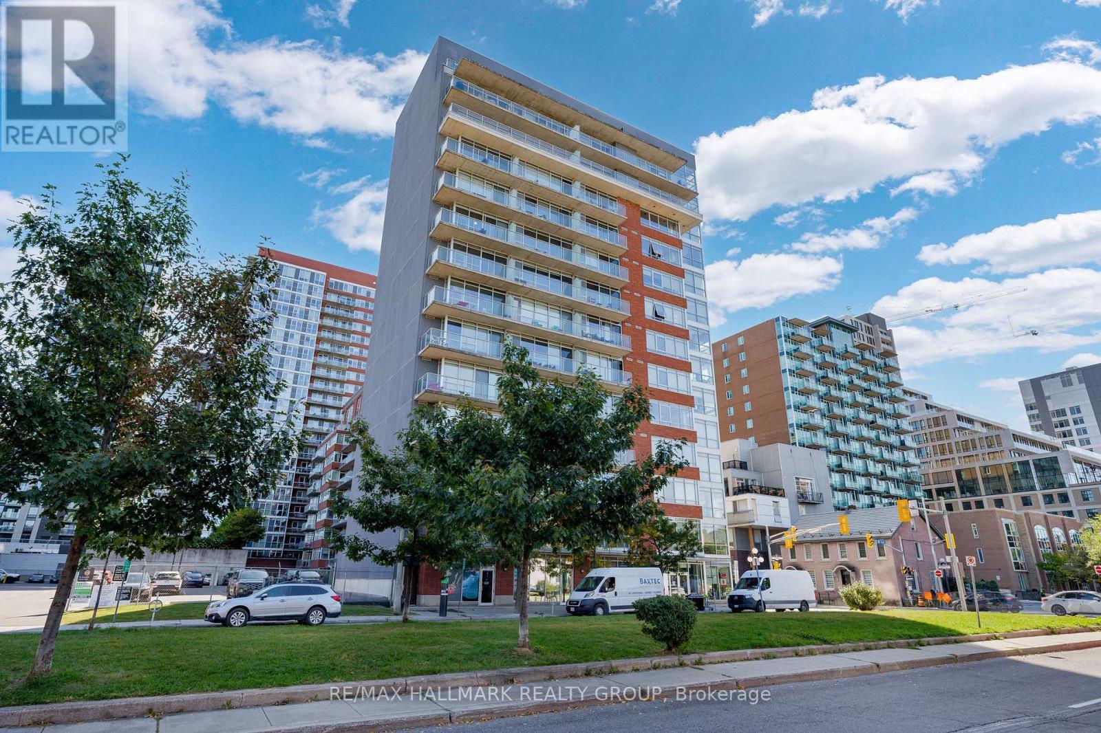 210 - 180 York Street, Ottawa, ON - Outdoor With Facade