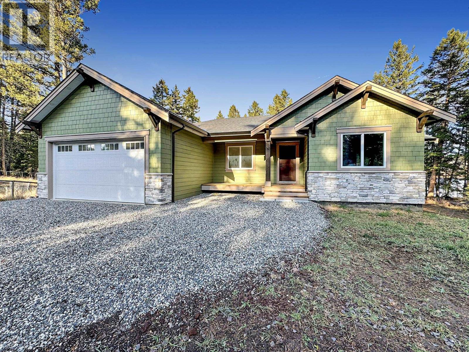 5343 Annaham Crescent, 108 Mile Ranch, BC - Outdoor