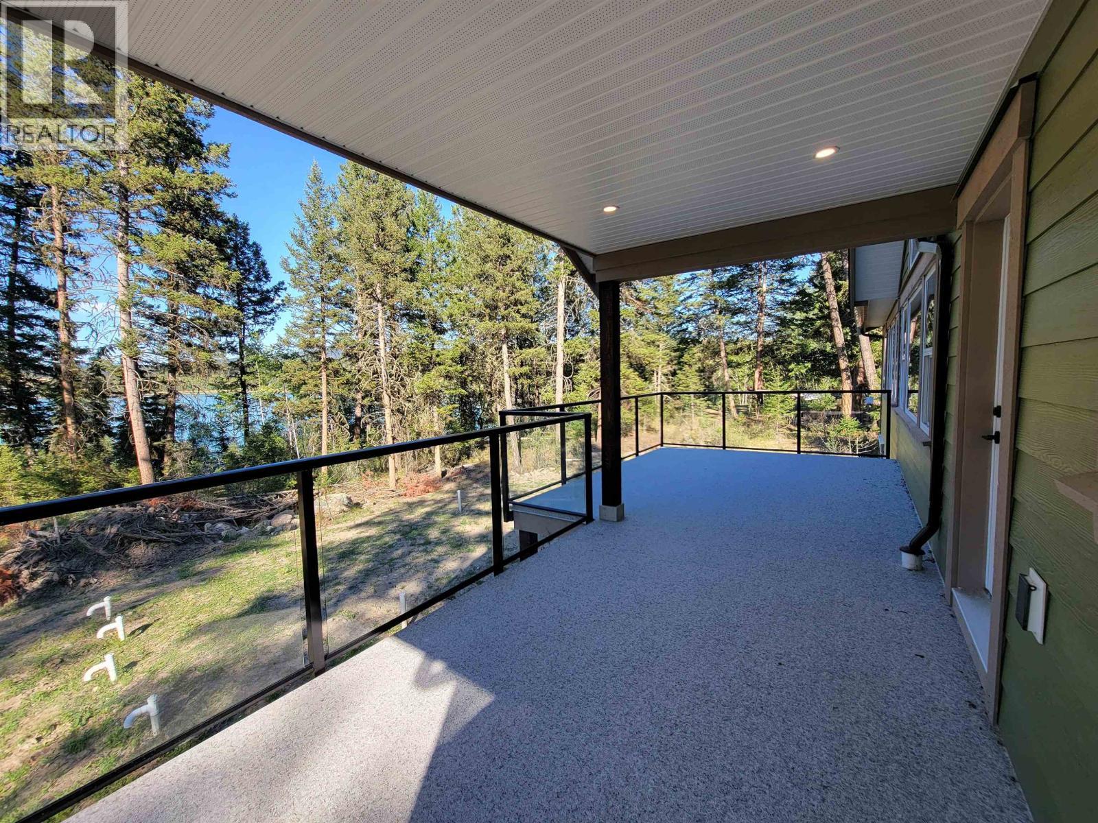 5343 Annaham Crescent, 108 Mile Ranch, BC - Outdoor With Deck Patio Veranda With Exterior