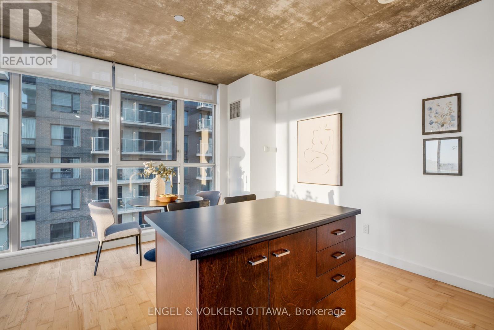 1903 - 179 George Street, Ottawa, ON - Indoor