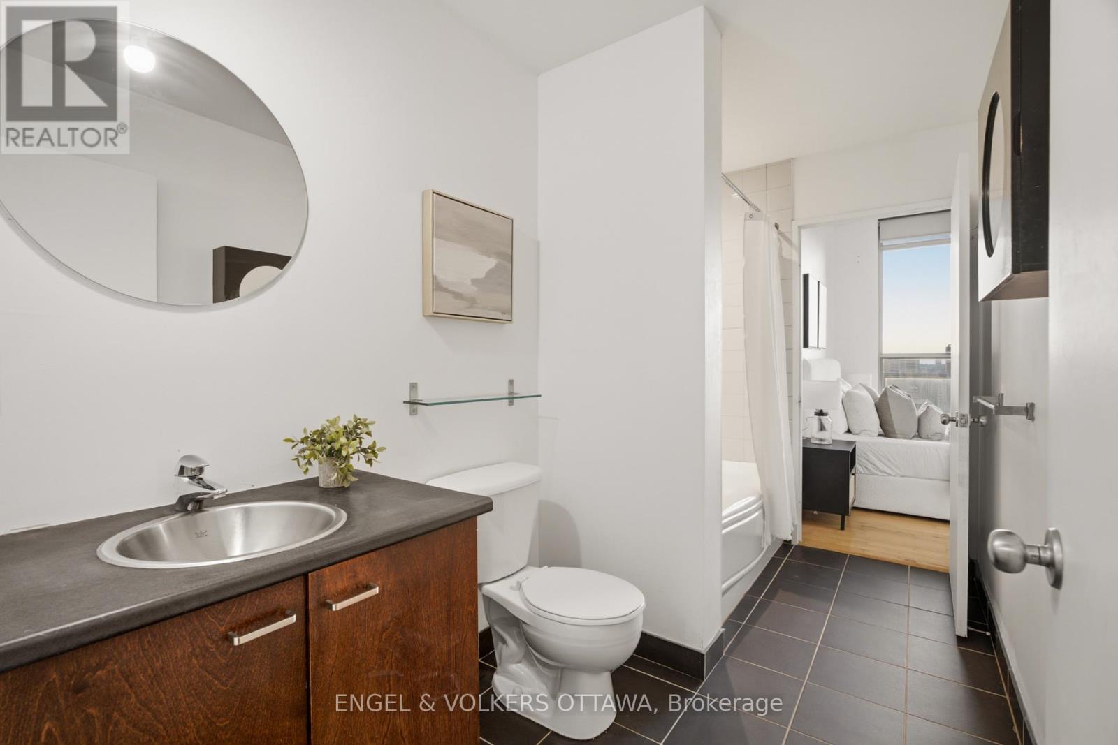 1903 - 179 George Street, Ottawa, ON - Indoor Photo Showing Bathroom