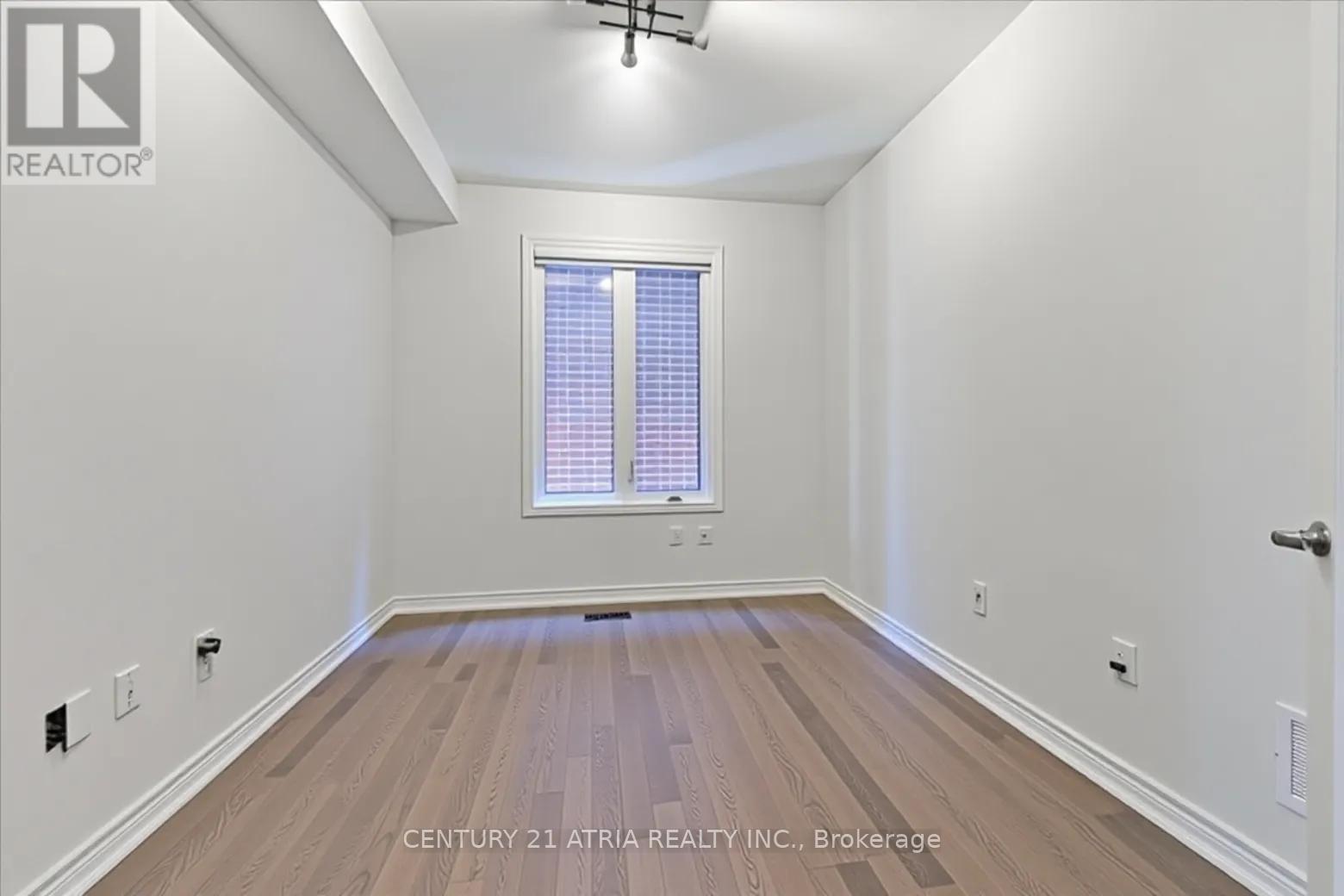 134 Fallharvest Way, Whitchurch-Stouffville, ON - Indoor Photo Showing Other Room